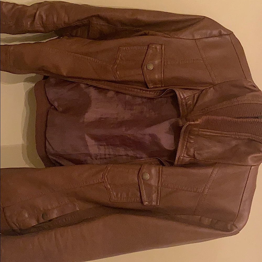 Very comfortable brown faux leather jacket!